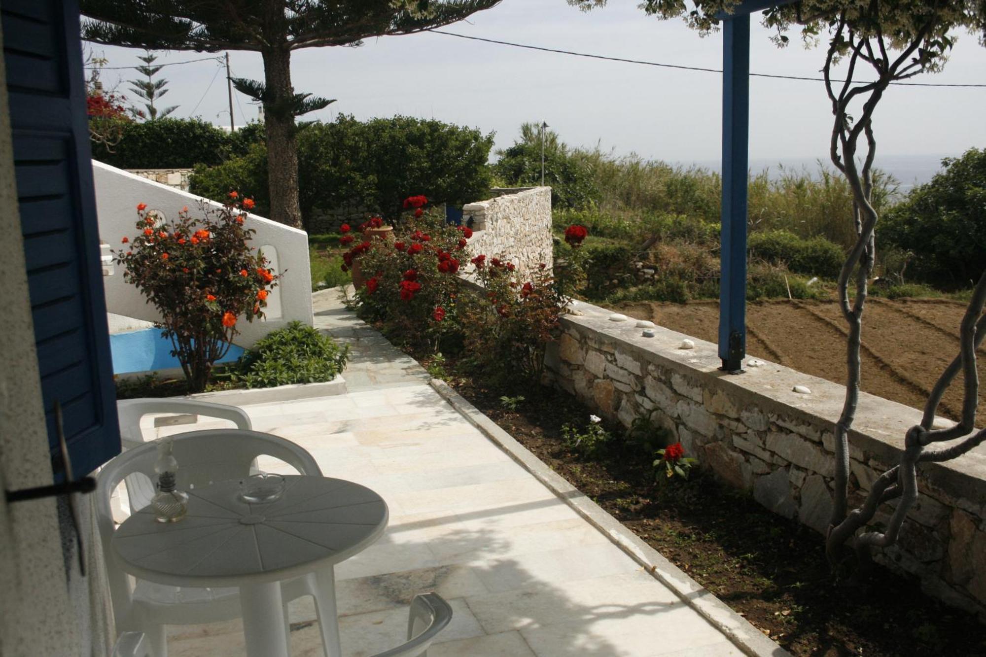 Flora'S Apartments Apollon  Exterior foto